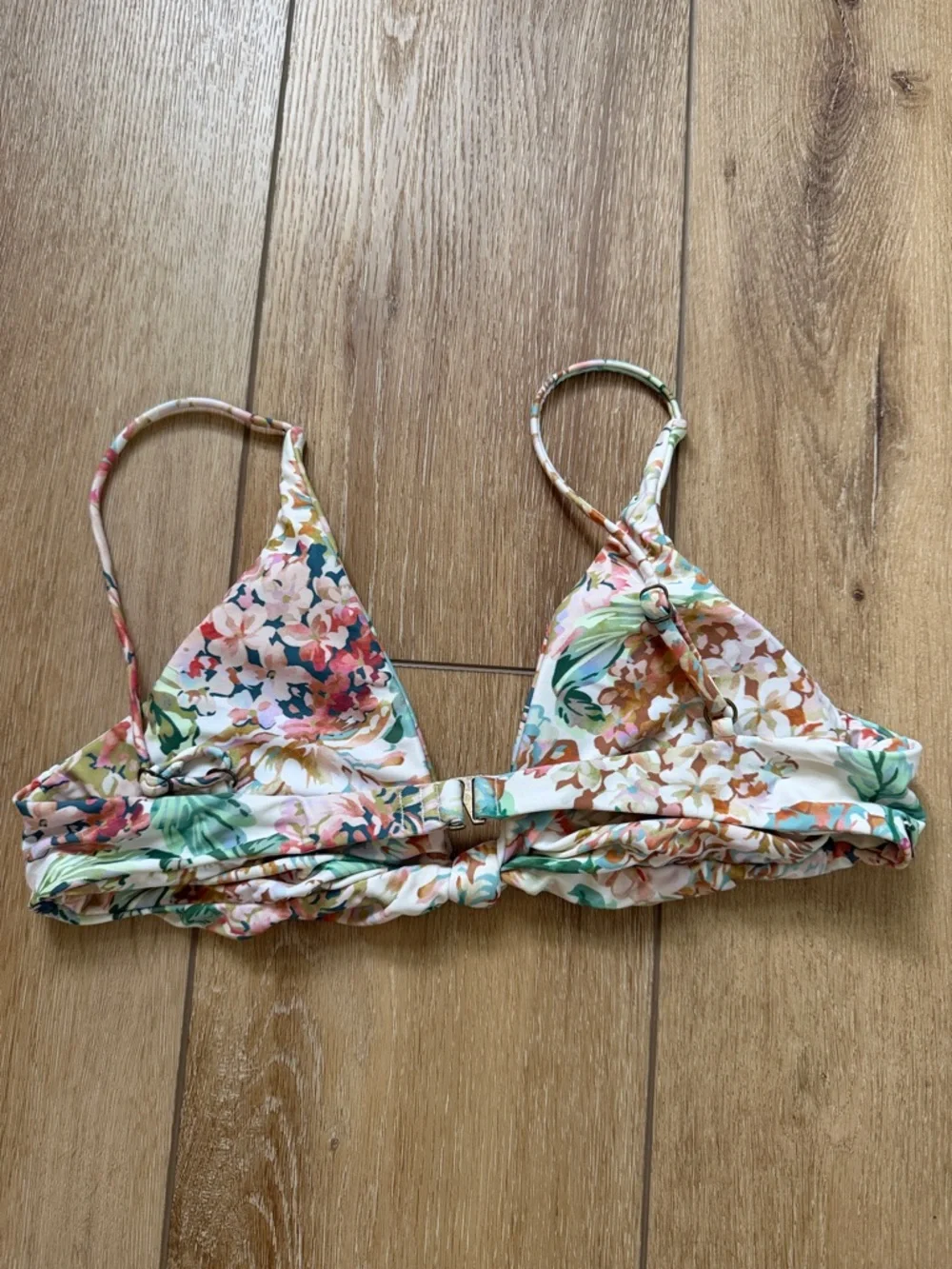 O’Neill women’s bikini top medium - Picture 3 of 3